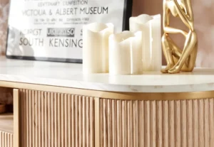 Read more about the article A Warm Embrace with Electric Fireplace Heater Free Standing Solutions