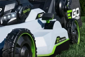 Read more about the article Transforming Your Yard Work with Battery Push Lawn Mower