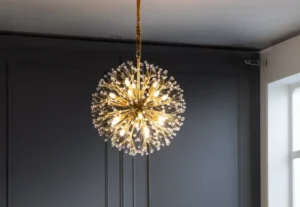 Read more about the article A Modern Crystal Chandelier Dining Room: Illuminating Sophistication