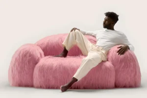 Read more about the article A into Comfort: Large Plush Couch as Your Room's Main Attraction