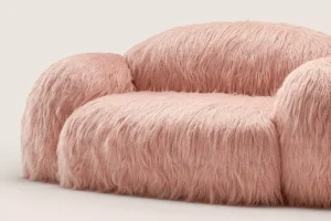 Read more about the article Dive Into Unmatched Comfort with a Plush Cloud Couch